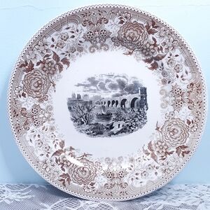 9" Villeroy & Boch Castle Lunch Dinner Plate Black & Brown Transferware White